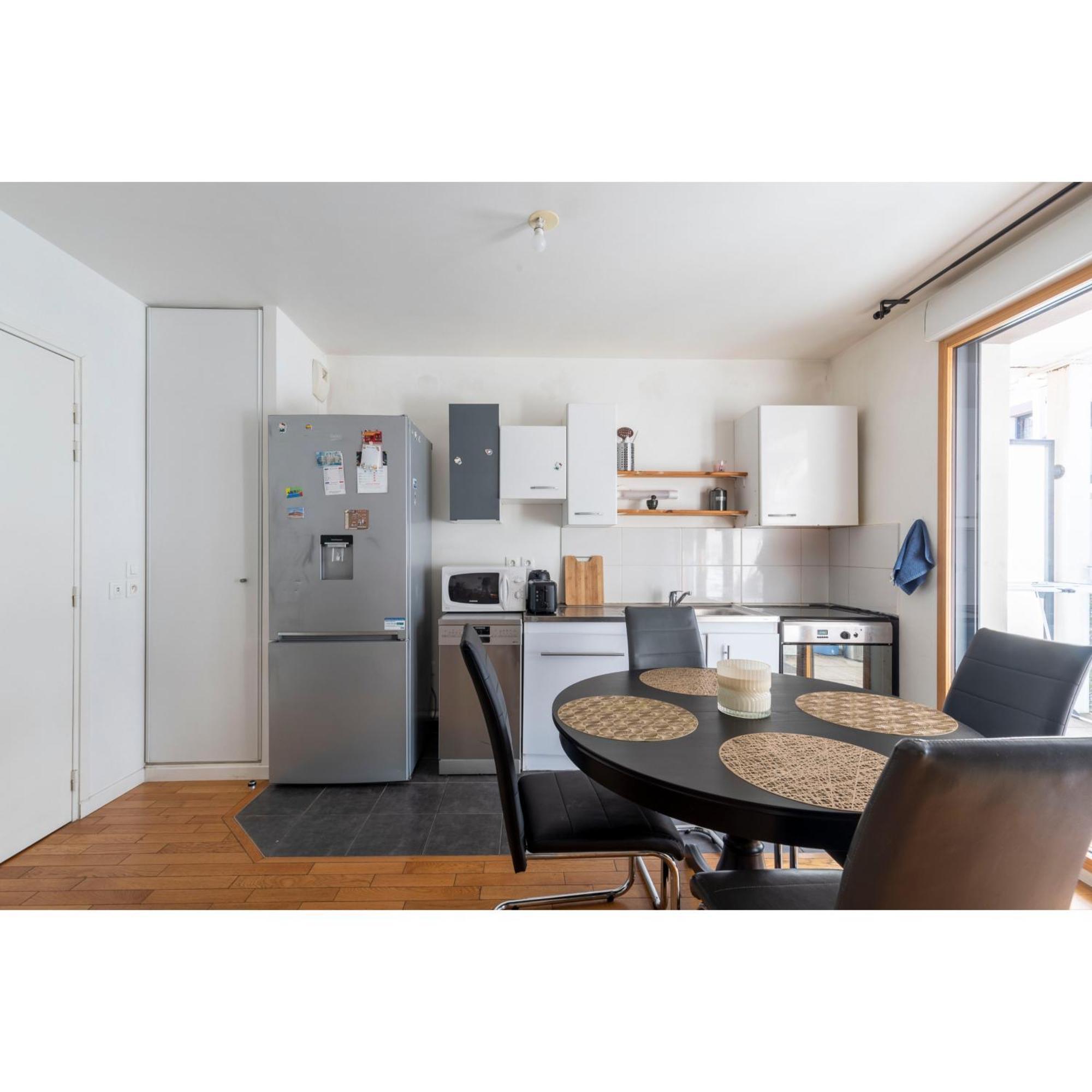 "Spacieux Et Lumineux" Proche Paris 까셩 외부 사진